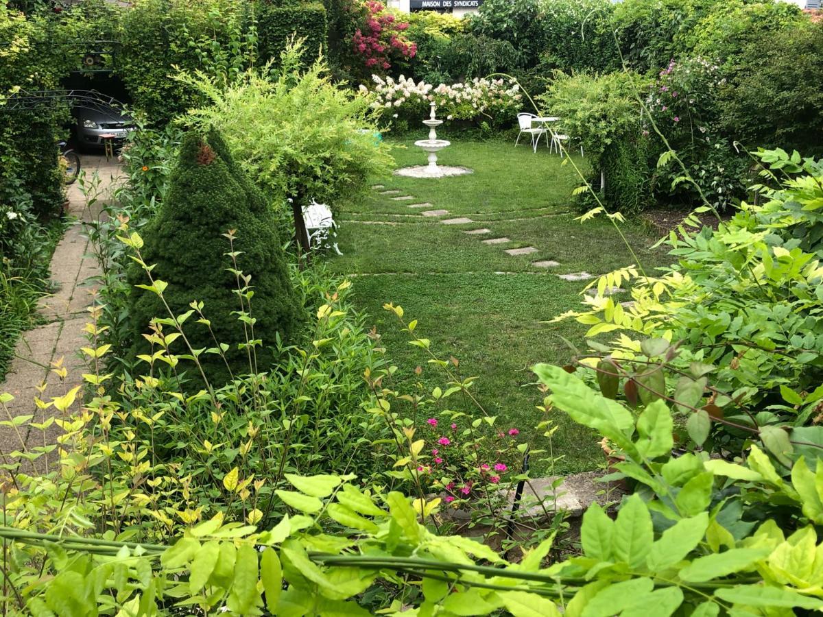 Home Sweet Home Garden Bourges Exterior photo